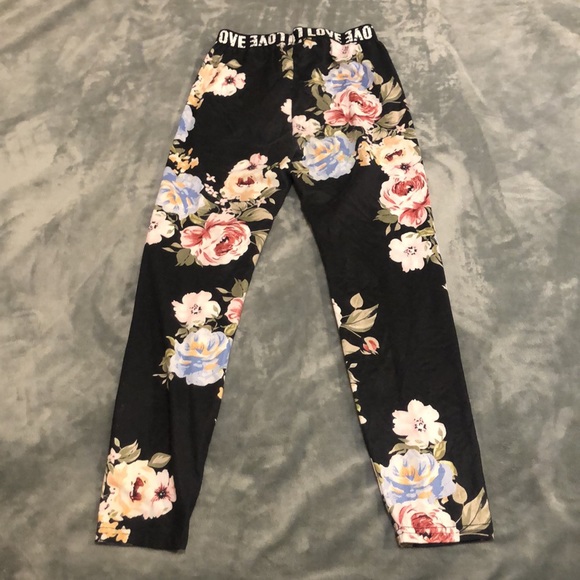 SHEIN Leggings - Picture 6 of 7